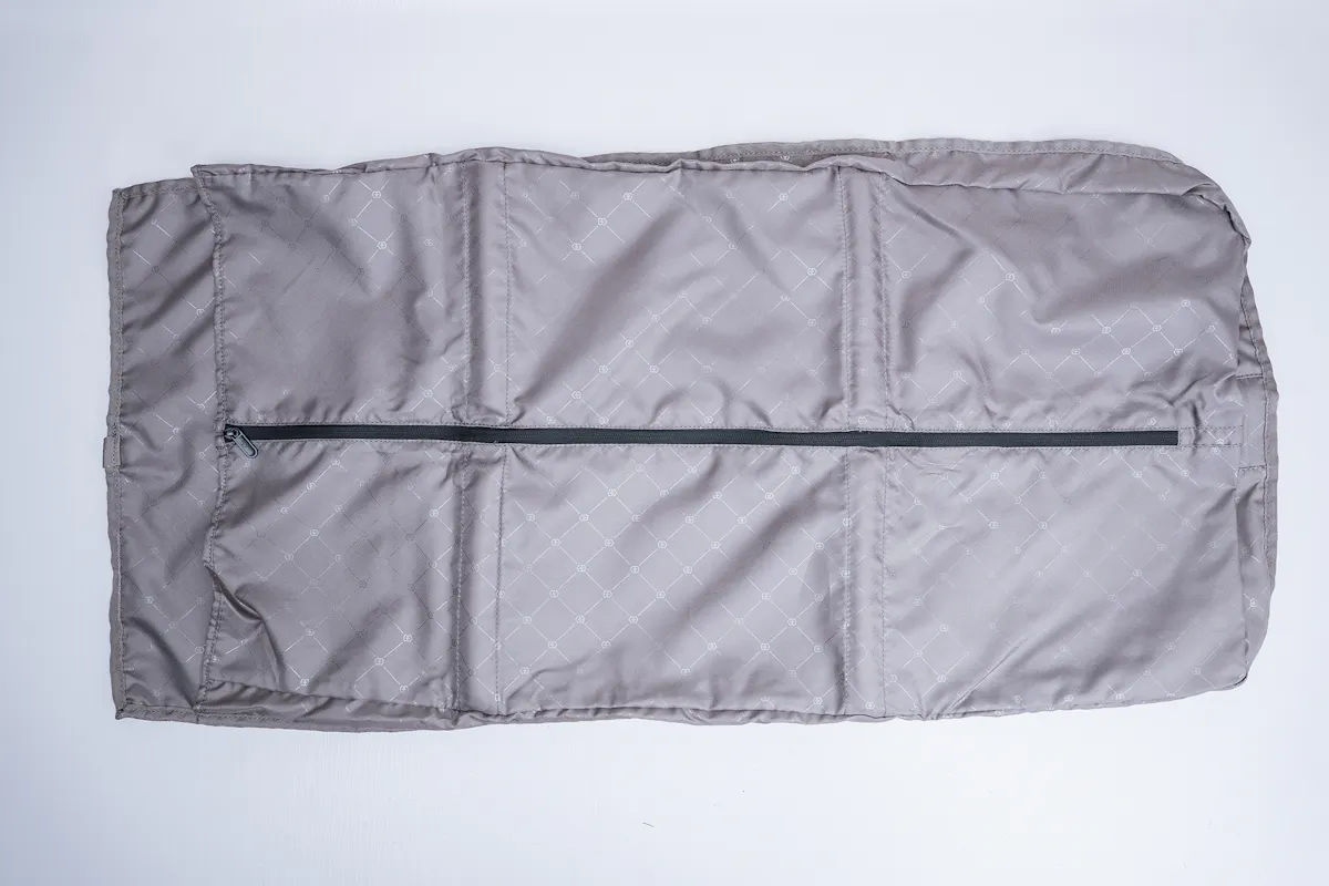 Victorinox Werks Traveler 7.0 Frequent Flyer Carry-On Garment Bag