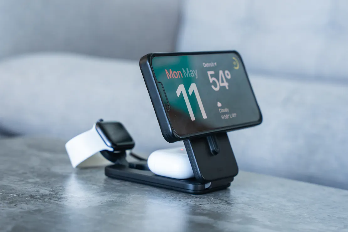 ESR CryoBoost Foldable 3-in-1 Magnetic Charging Station (25W) In Use