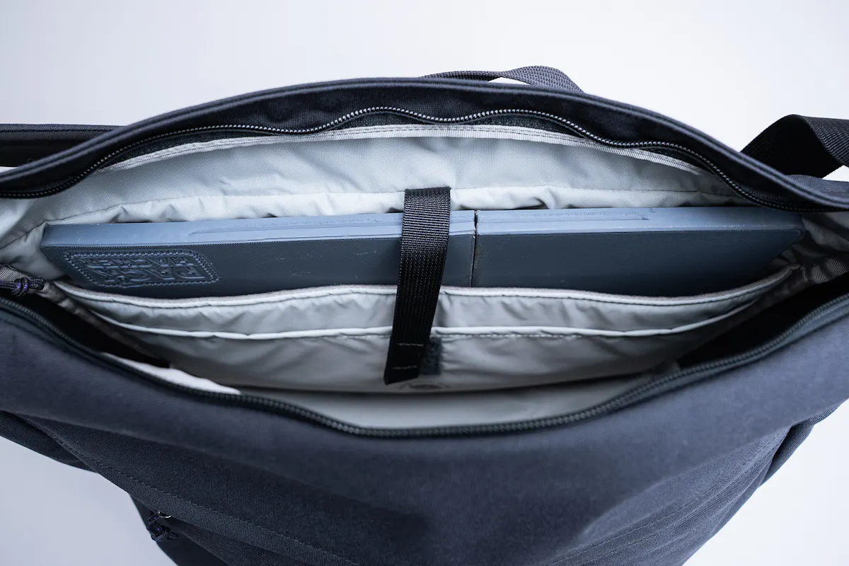 Fjallraven Farden Crossbody Laptop