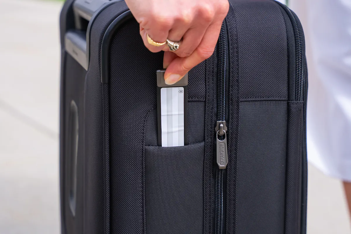 Victorinox Werks Traveler 7.0 Frequent Flyer Carry-On Tag