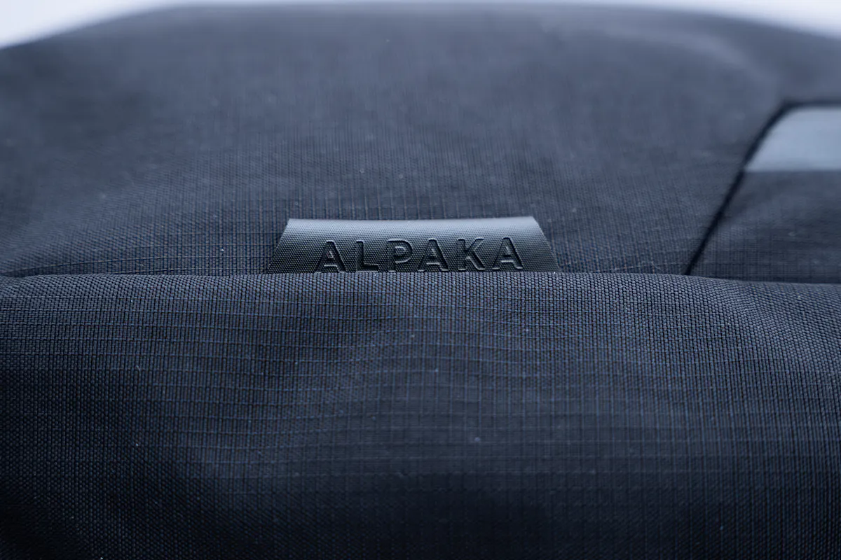 ALPAKA Bravo Tote V2 14L Brand