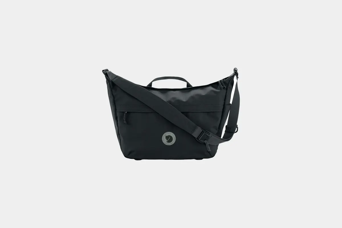 TUMI Voyageur Oxford Compact Carry-On | Pack Hacker
