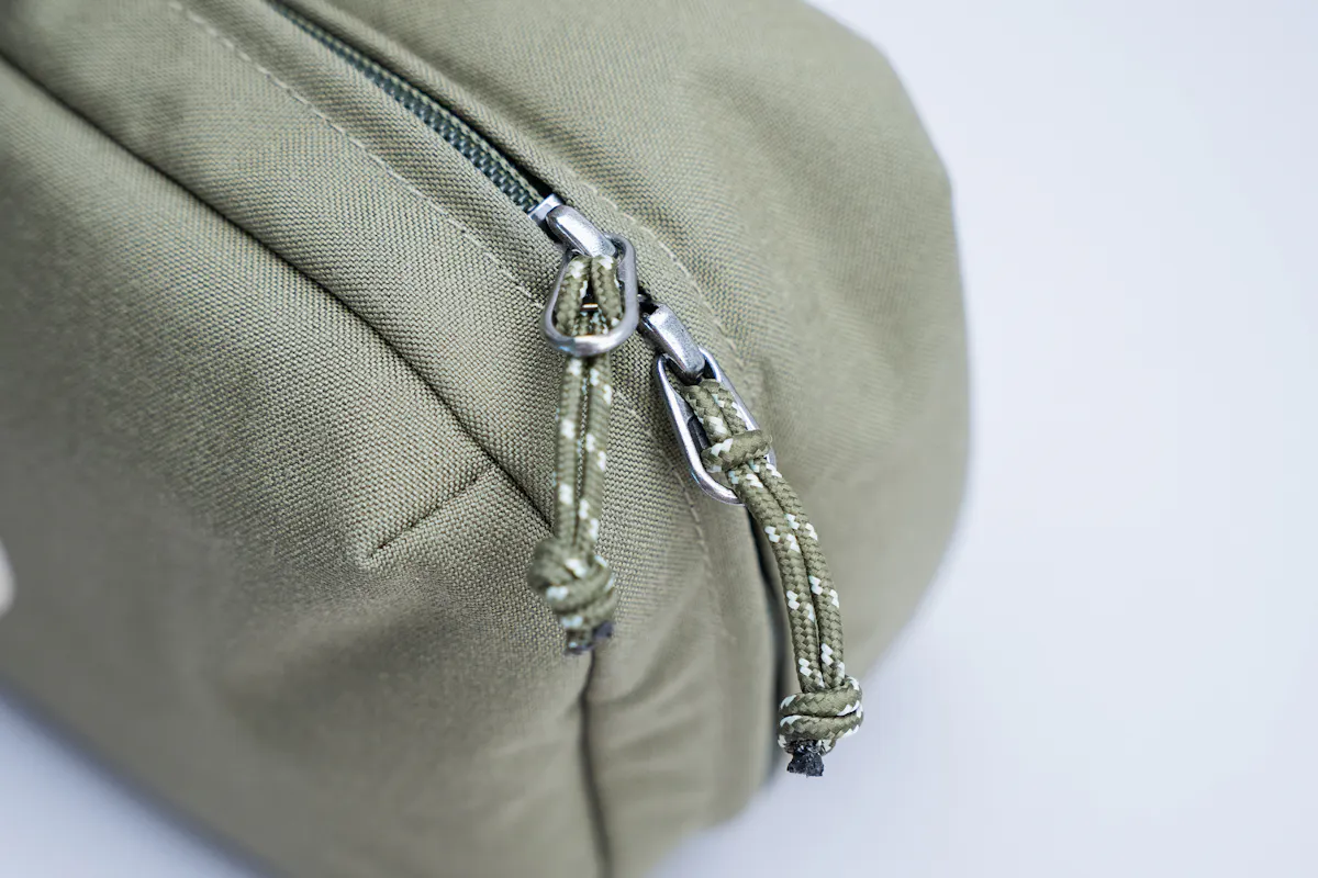 Fjallraven Farden Necessity Bag Zipper