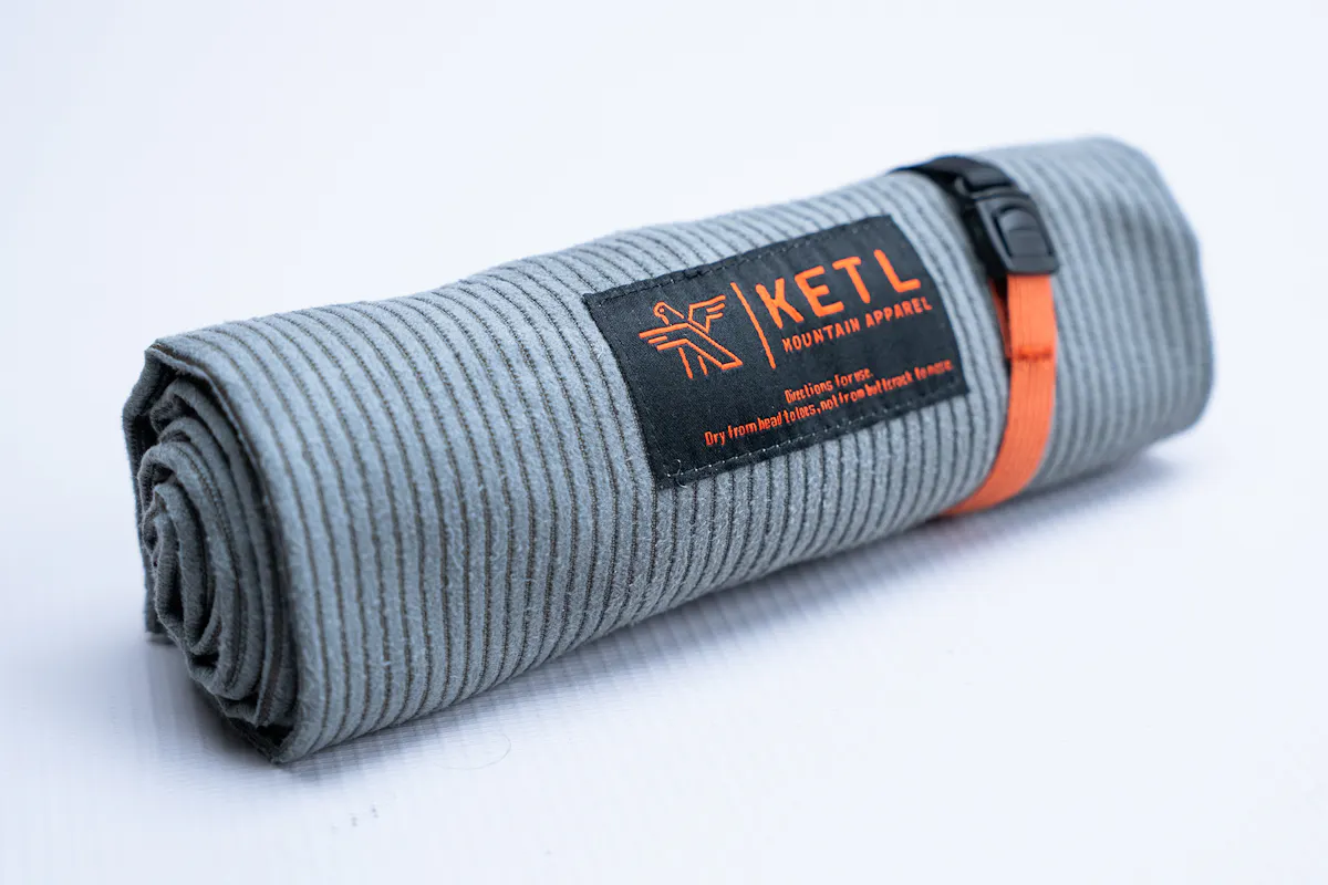 KETL Mtn. Apparel Terra Travel Towel Solo 2