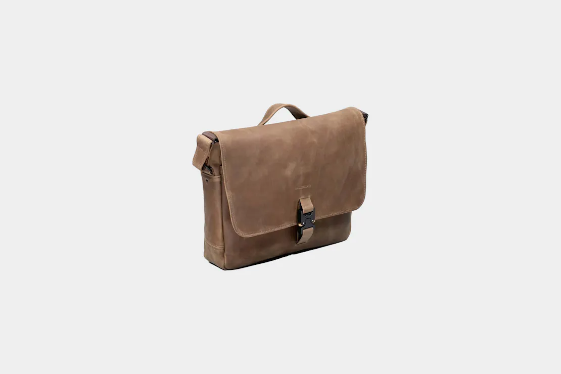 WaterField Designs Executive Leather Messenger
