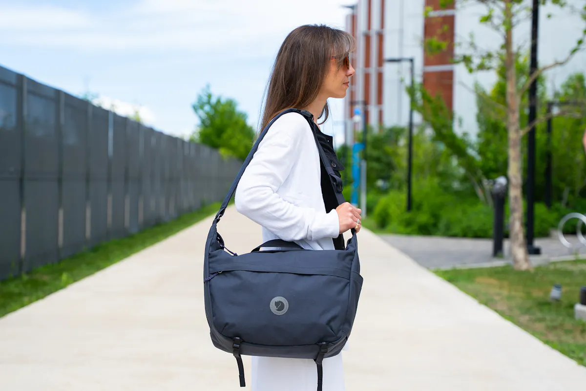 Fjallraven Farden Crossbody Side Profile