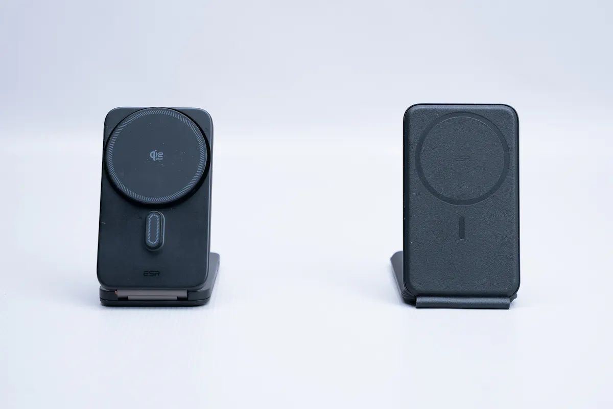 ESR CryoBoost Foldable 3-in-1 Magnetic Charging Station (25W) Comparison ESR1
