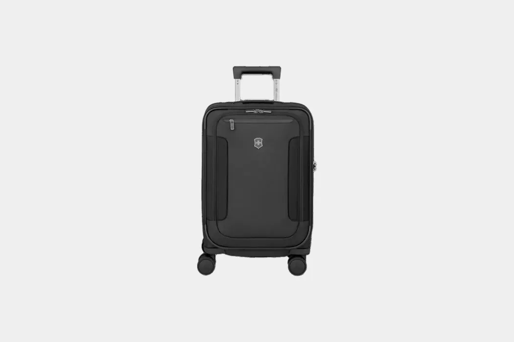 Victorinox Werks Traveler 7.0 Frequent Flyer Carry-On