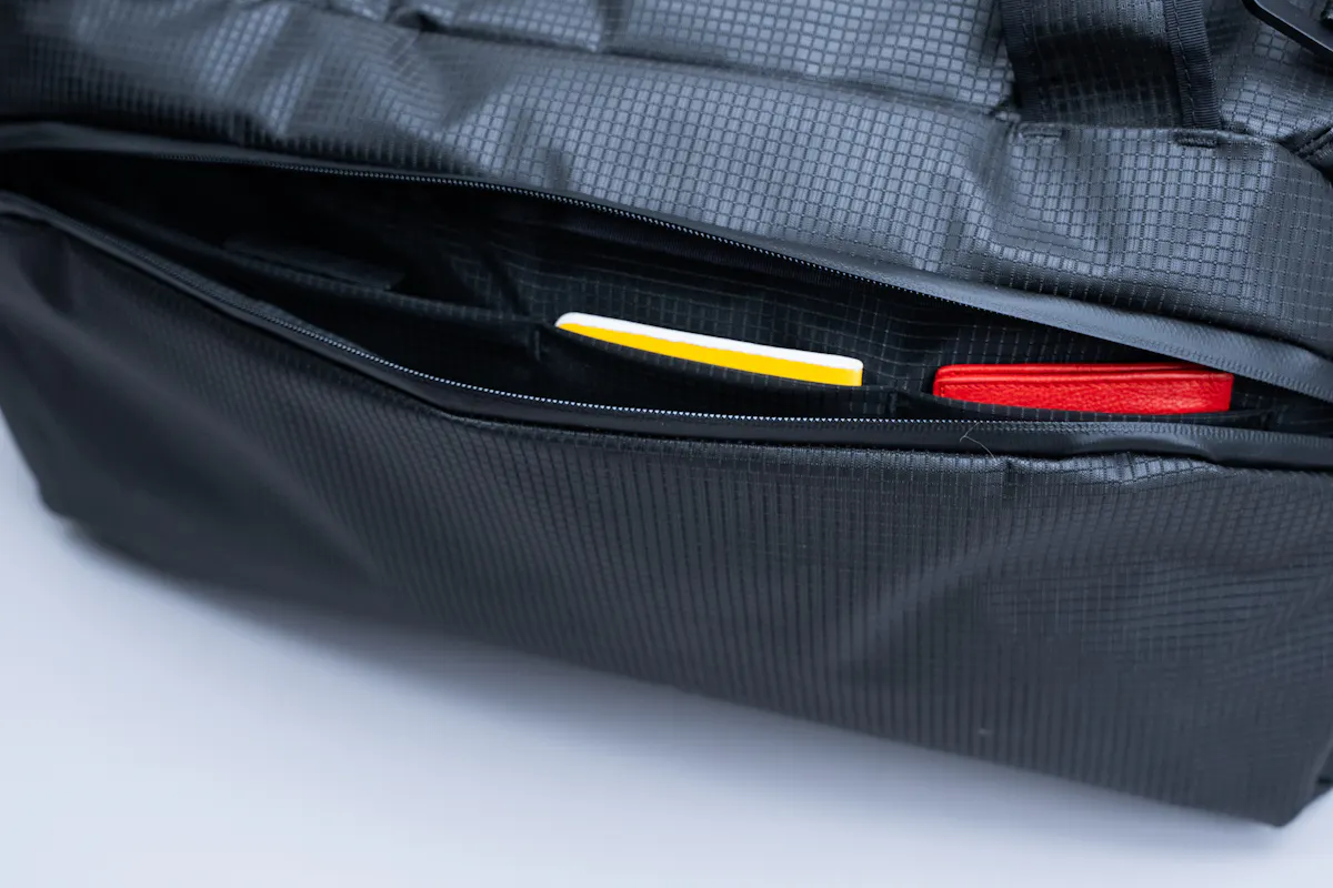 ALPAKA Momentum Duffel 35L Front Pocket