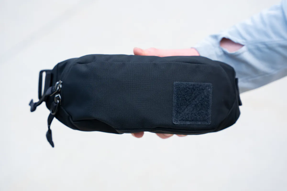 EVERGOODS Civic Access Sling 1L Showcase
