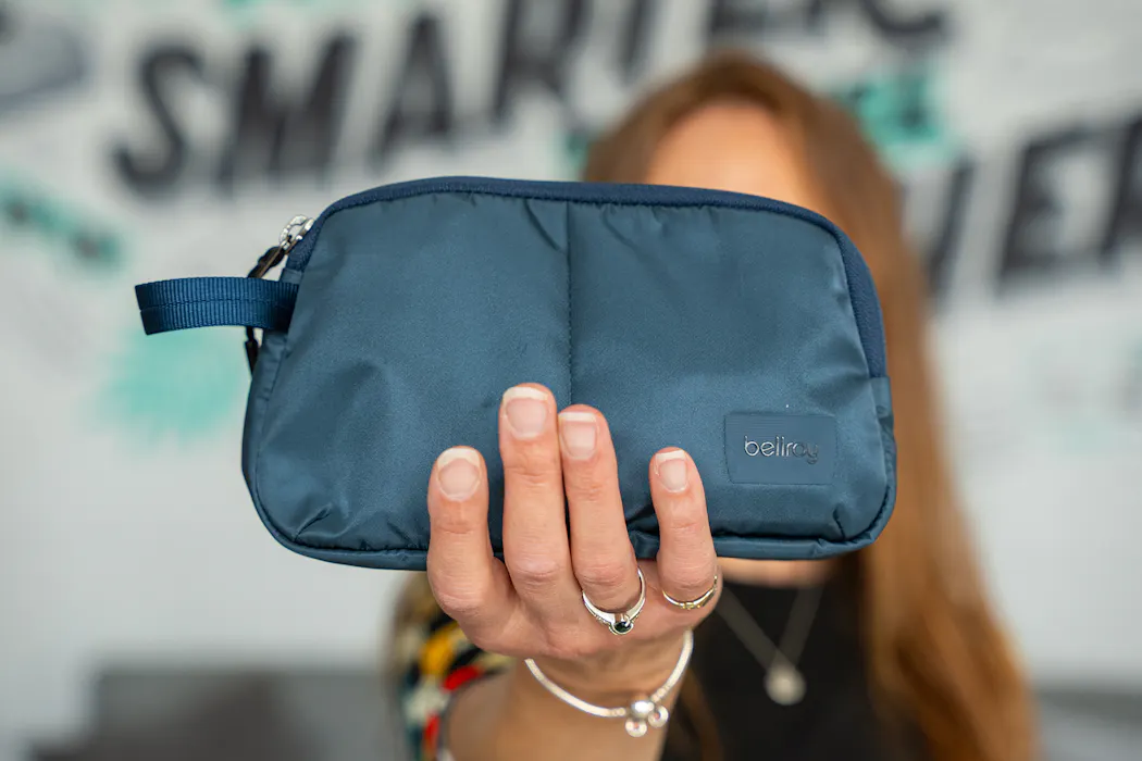 Bellroy Laneway Daily Pouch Review