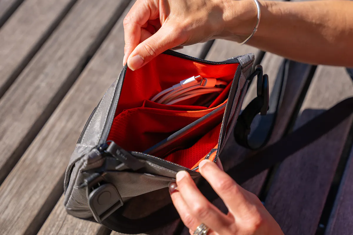 ALPAKA Zip Pouch Max V2 Inside