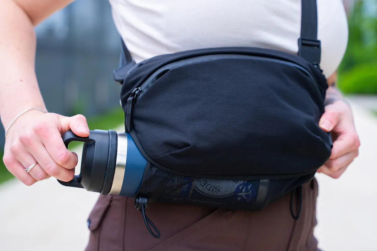 ALPAKA Flight Sling Pro (2.5L) Bottle