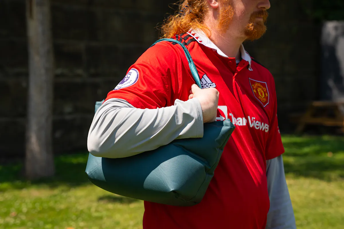Owala Puffer Mini 7L Shoulder