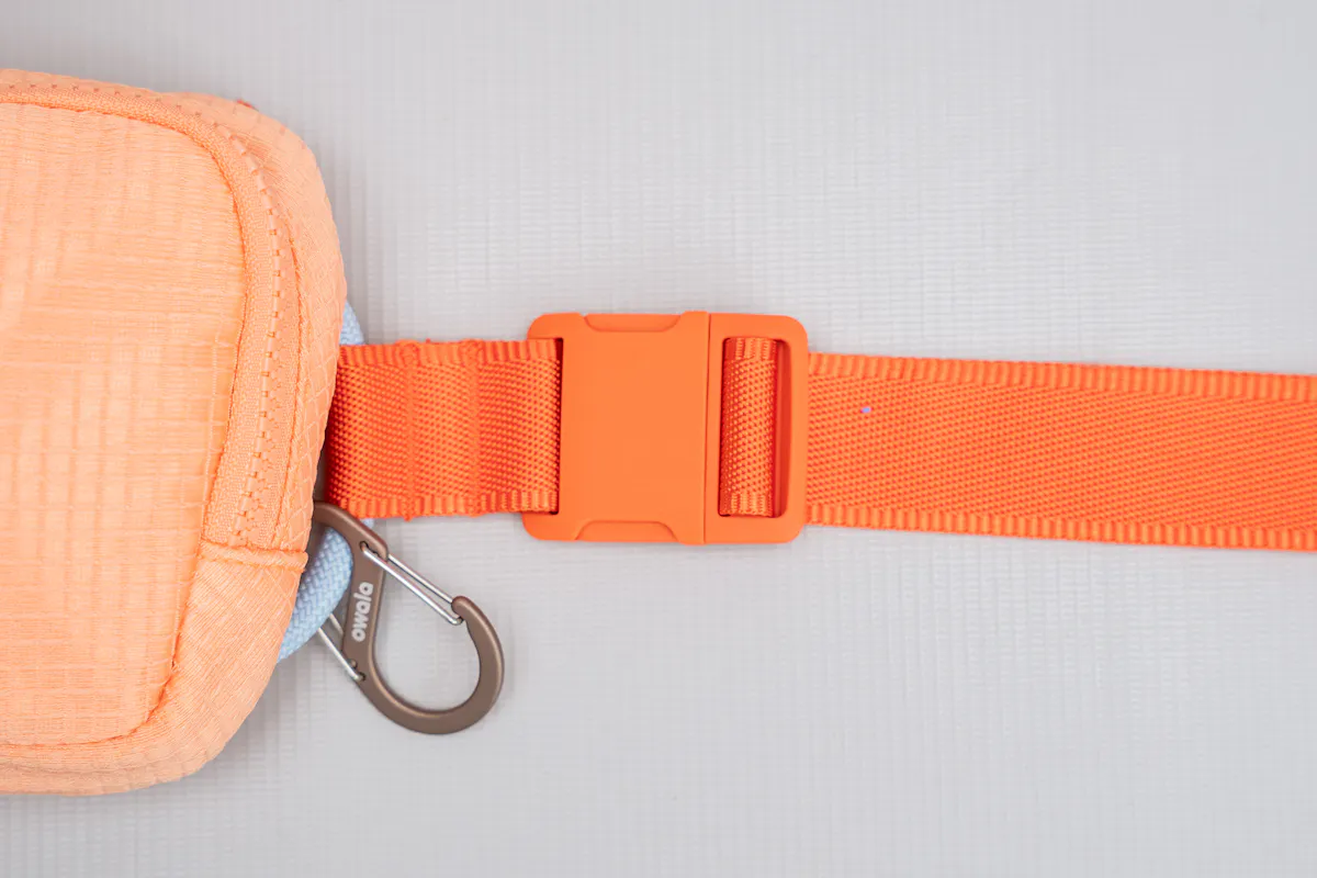 Owala Daily Crossbody 1L Buckle