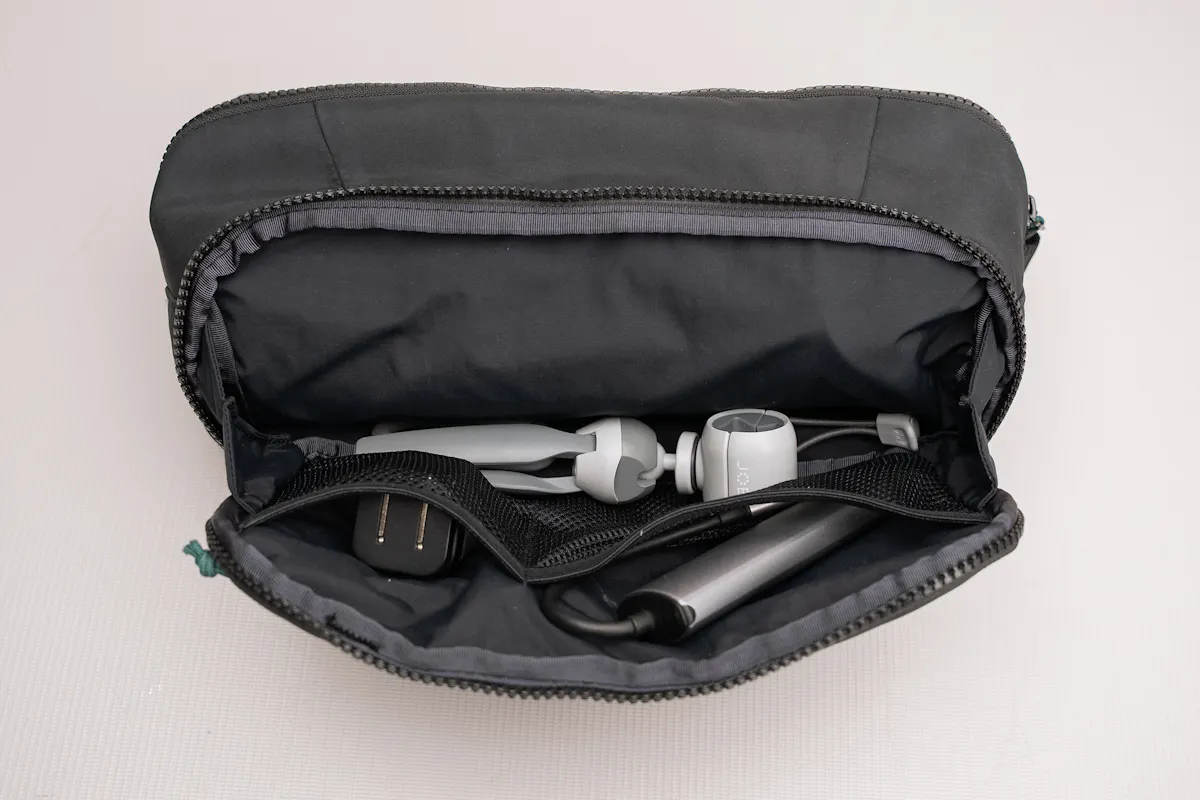 Owala All-Day Crossbody 3.5L Stuffed