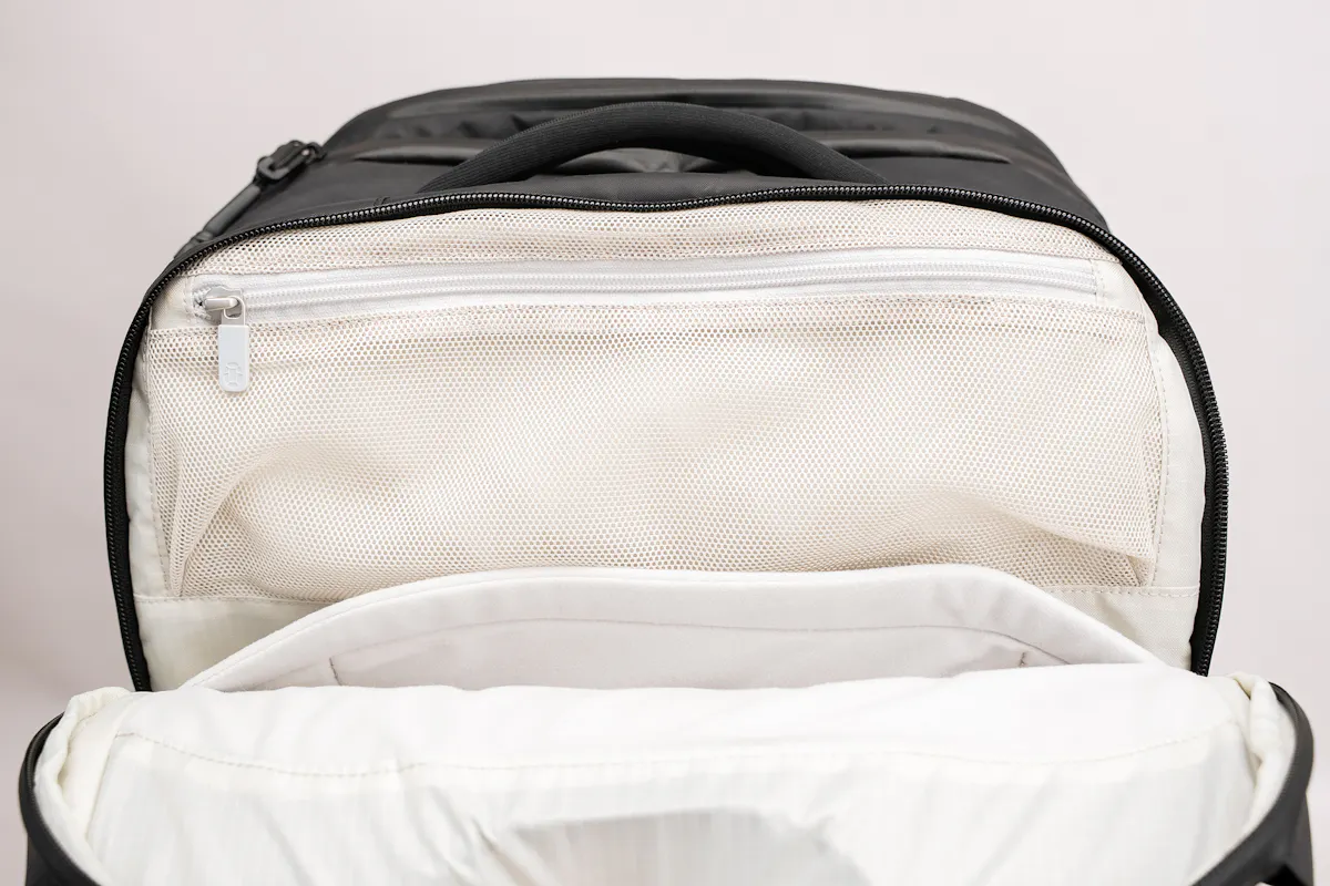 Tortuga Travel Backpack Pro V2 40L Mesh Pocket