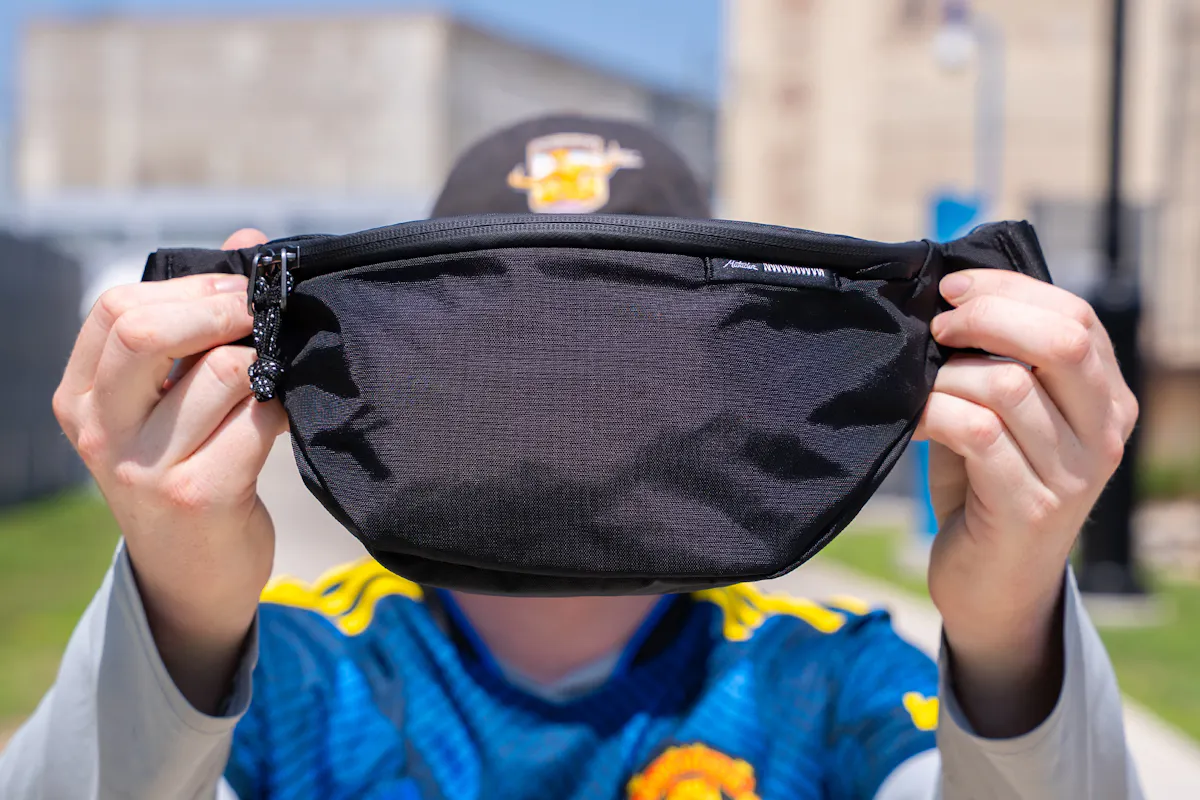 Matador 2L Lite Sling Showcase