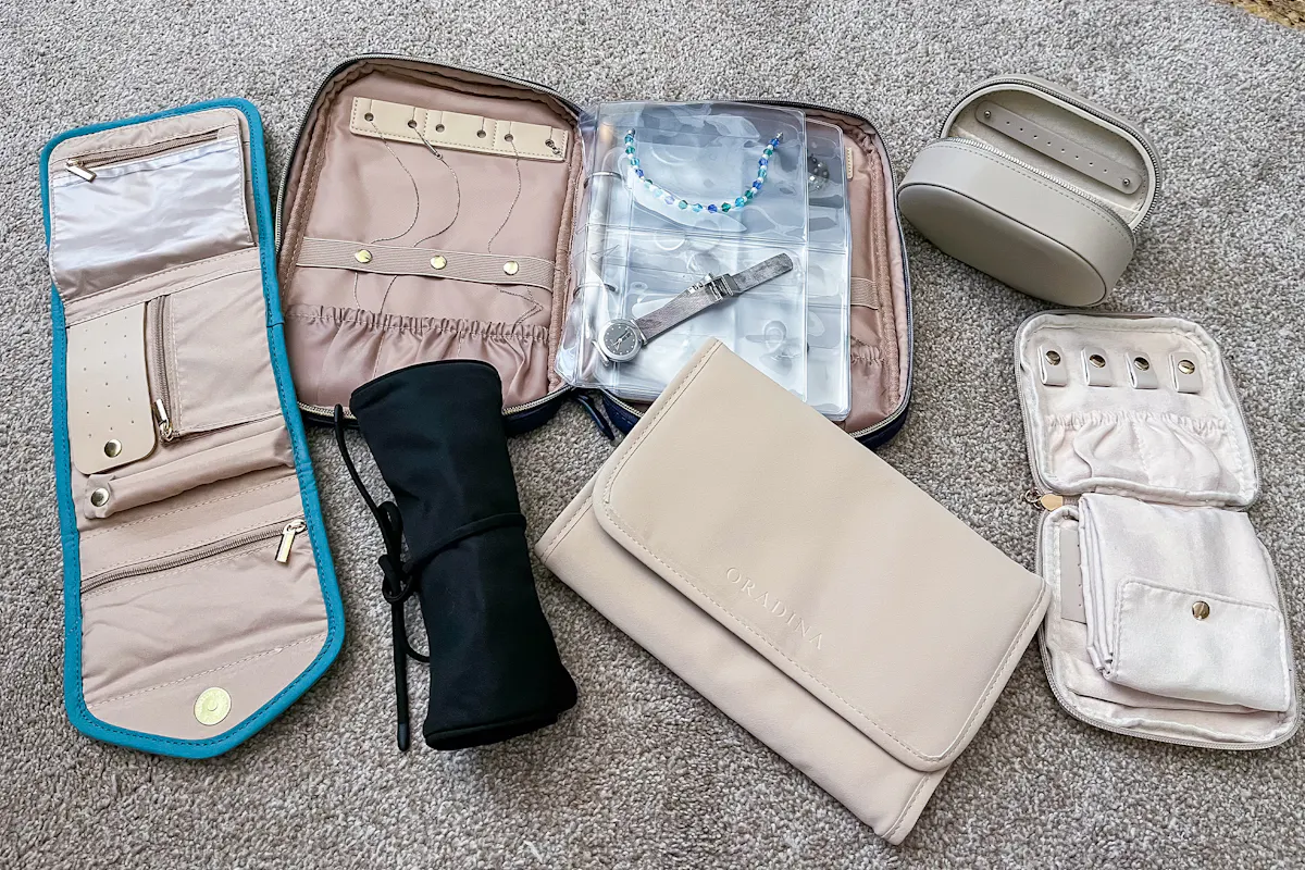 The Best Travel Jewelry Case Roundup