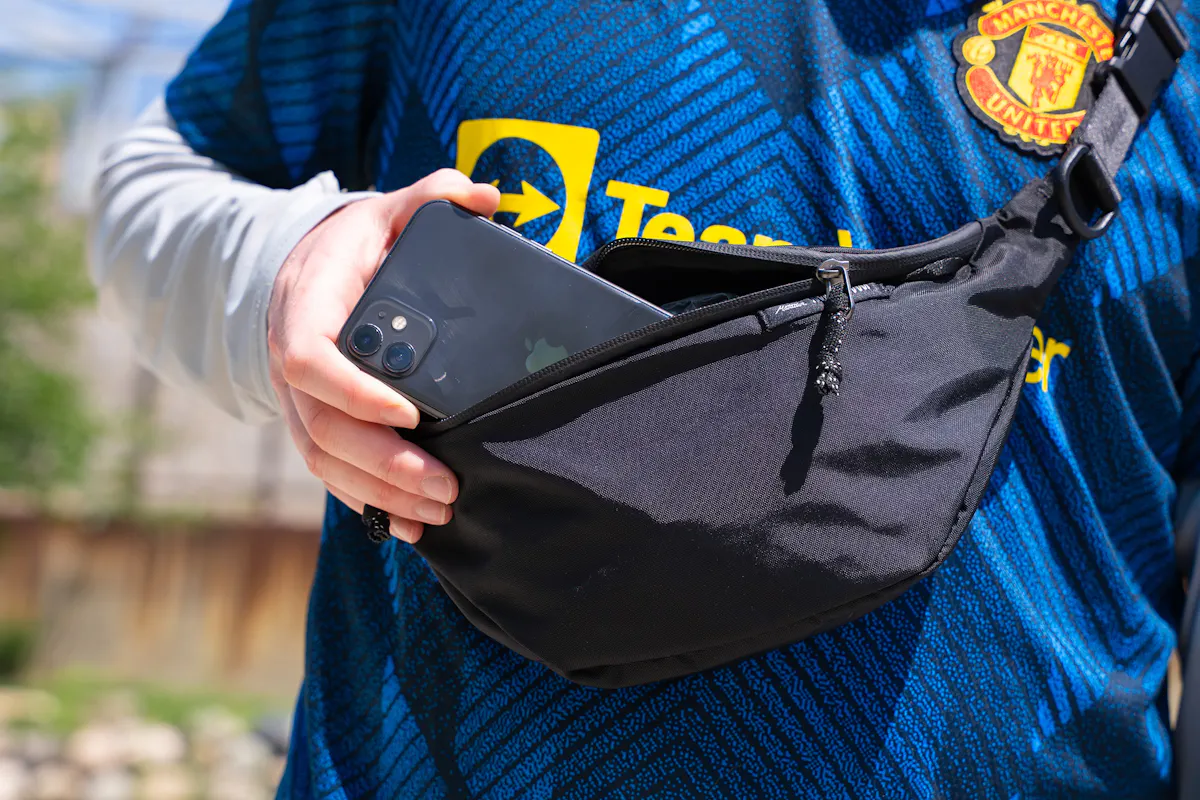 Matador 2L Lite Sling In Use