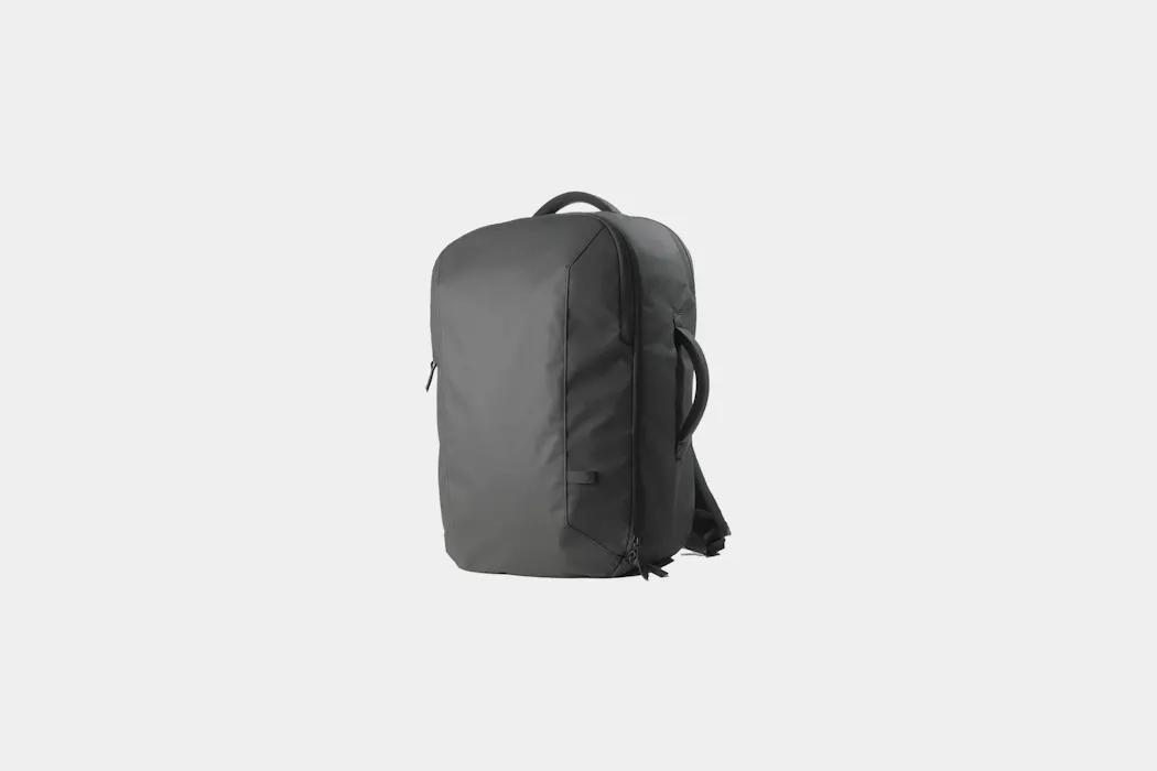 Fyro Levo Travel Backpack (36L)