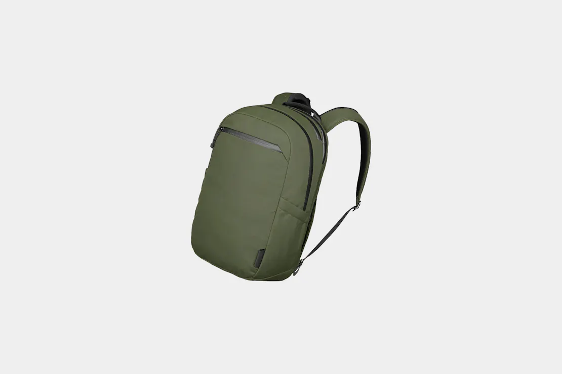 ALPAKA Essential Backpack Pro (22L)