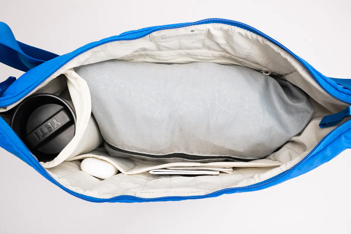 Peak Design City Crescent 12L Stuffed