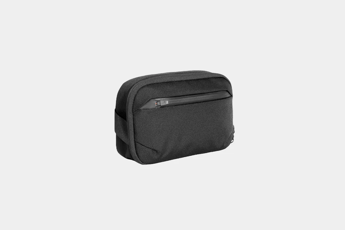 Ekster TravelPack Vacuum Kit Pro | Pack Hacker